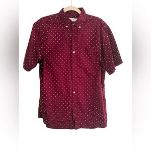 Old Navy Men's Burgundy Polka Dot Shirt